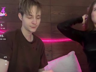 titsDestroy2007 Porn Show