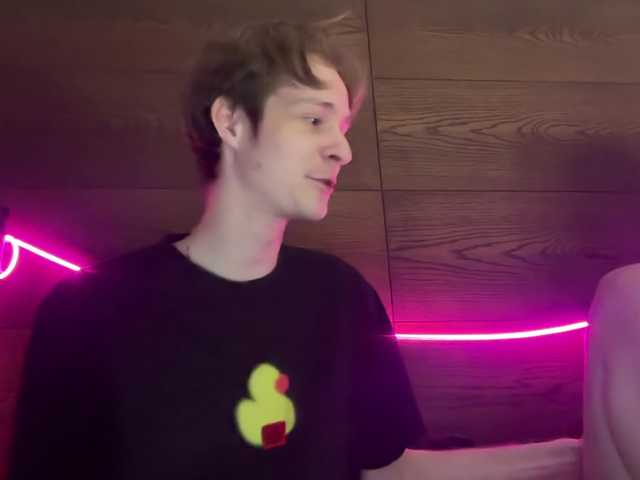 titsDestroy2007's BongaCams show and profile