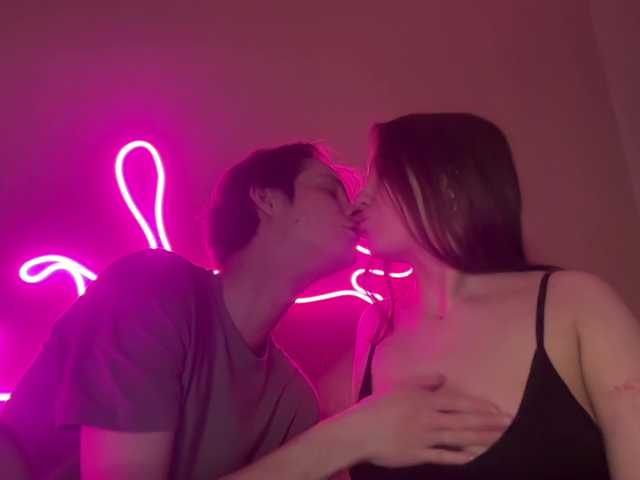 titsDestroy2007's BongaCams show and profile