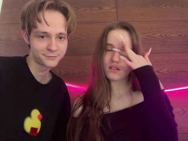 titsDestroy2007's BongaCams show and profile