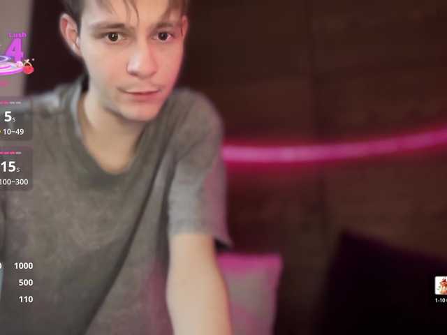 titsDestroy2007 – webcam model profile photo