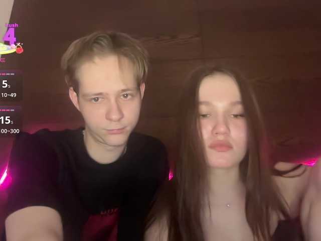 titsDestroy2007 live room