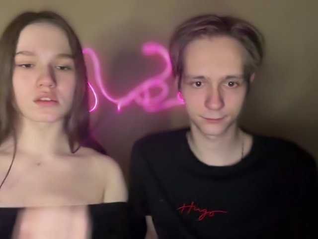  titsDestroy2007 chat room