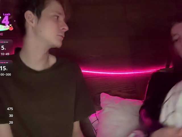 titsDestroy2007 webcam stream