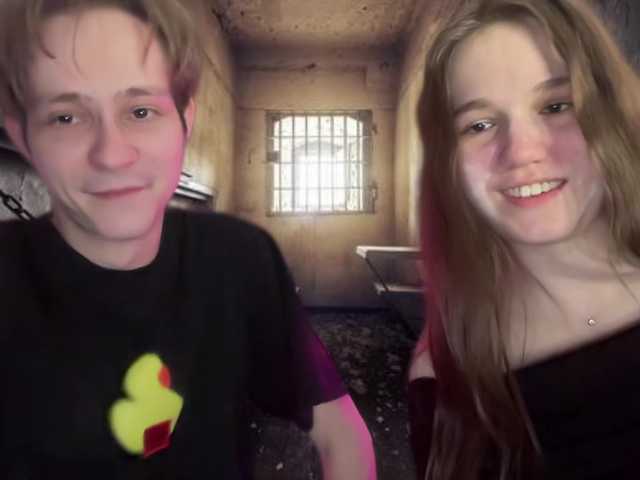 titsDestroy2007's BongaCams show and profile