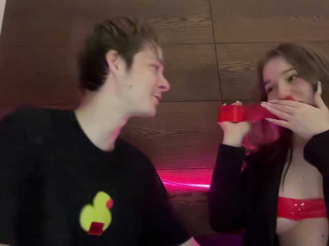 titsDestroy2007's BongaCams show and profile