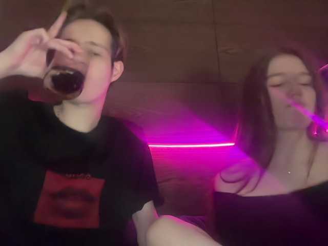 titsDestroy2007's BongaCams show and profile