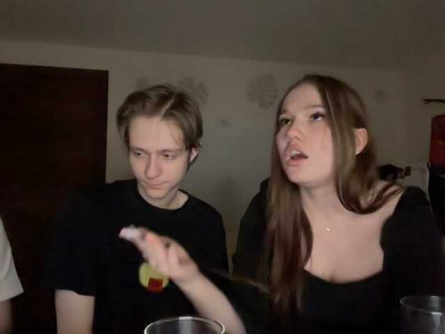 titsDestroy2007's BongaCams show and profile