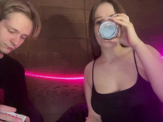 titsDestroy2007's BongaCams show and profile