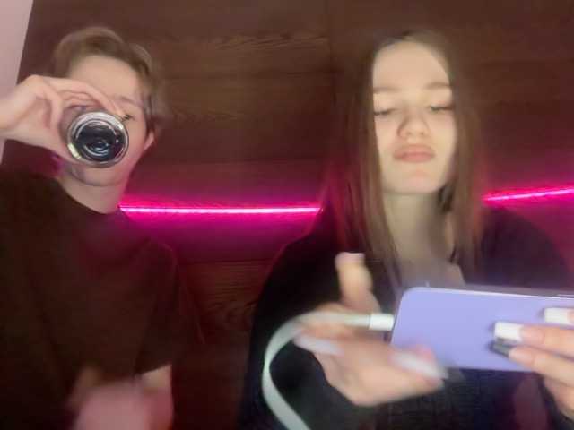 titsDestroy2007's BongaCams show and profile