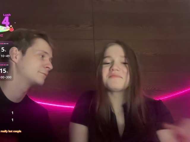 titsDestroy2007 live room