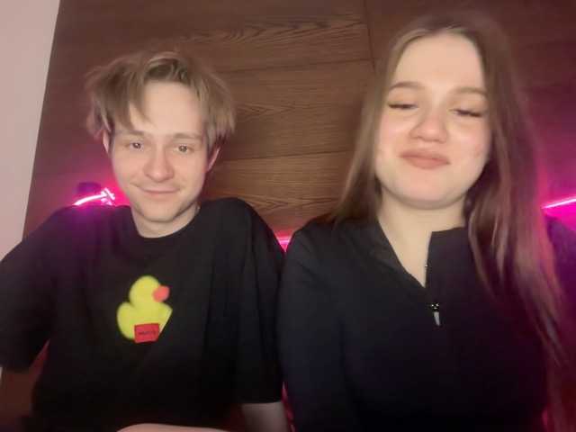 titsDestroy2007 live cam