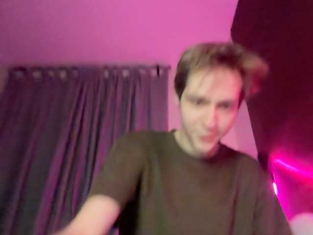 titsDestroy2007 – webcam model profile photo