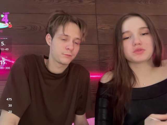 titsDestroy2007 webcam stream