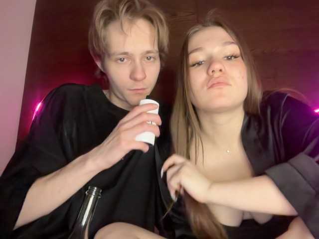 titsDestroy2007 – webcam model profile photo