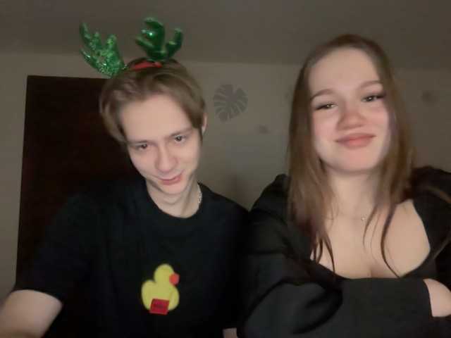 titsDestroy2007's BongaCams show and profile