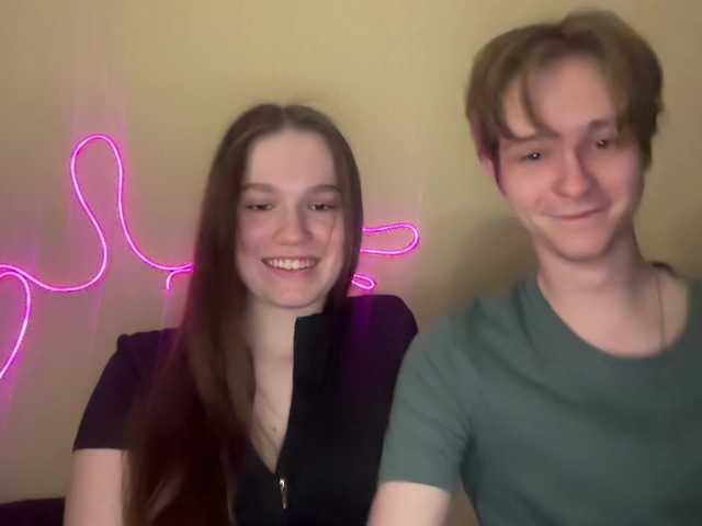  titsDestroy2007 chat room