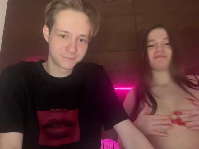 titsDestroy2007 video chat preview