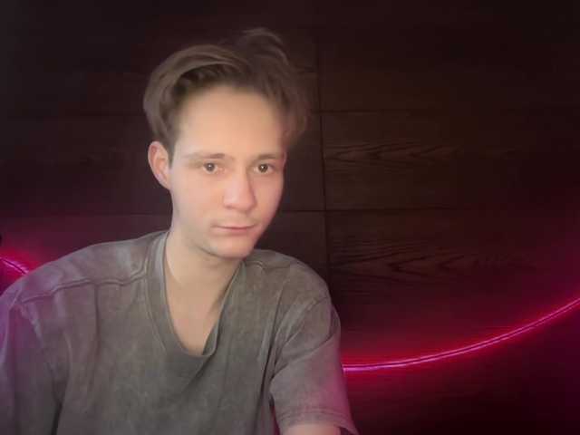 titsDestroy2007 – webcam model profile photo