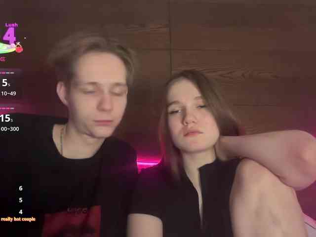 titsDestroy2007 webcam