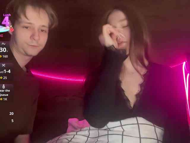 titsDestroy2007 webcam