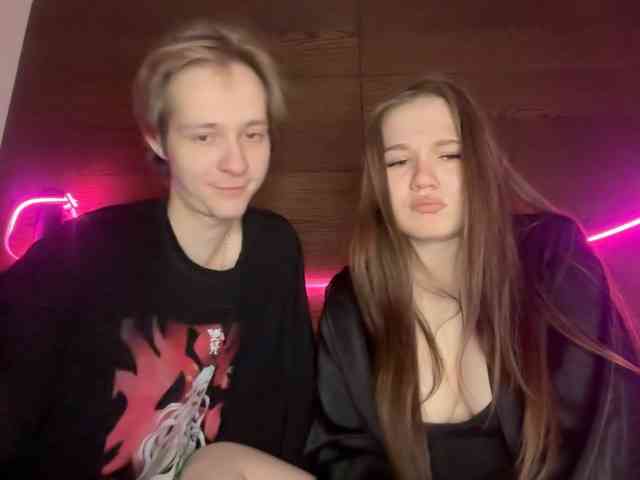 titsDestroy2007 webcam