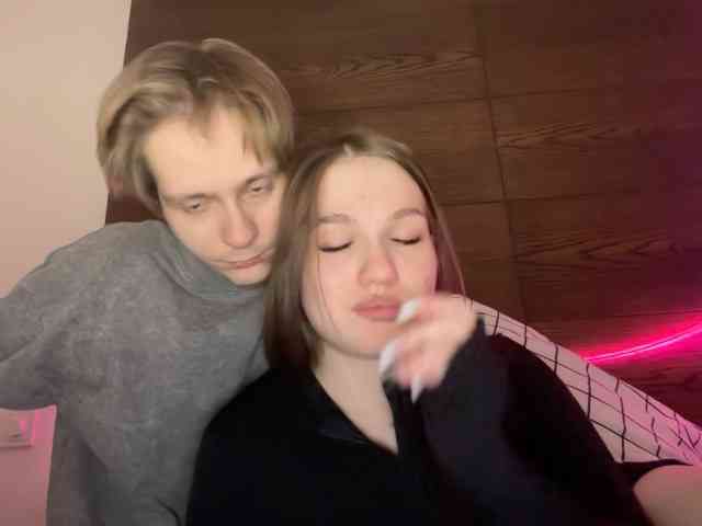 titsDestroy2007 webcam