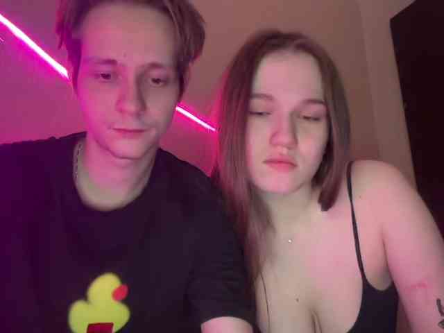 titsDestroy2007 webcam