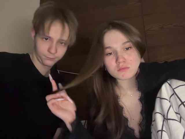 titsDestroy2007 webcam