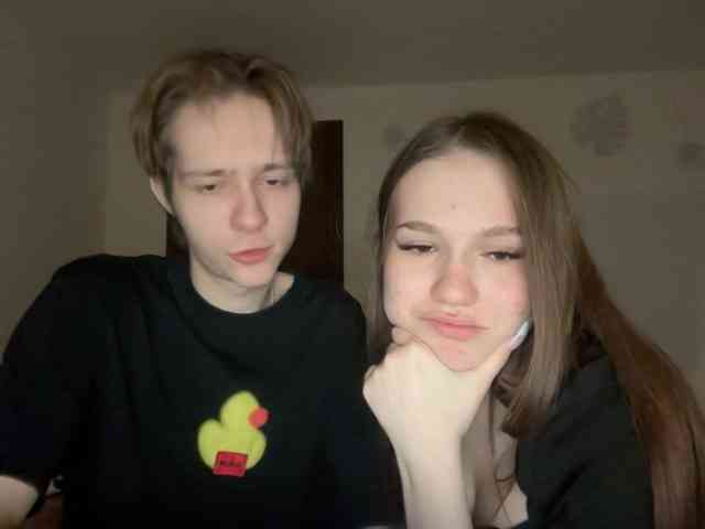 titsDestroy2007 webcam