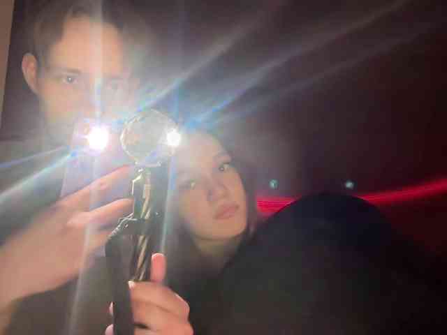 titsDestroy2007 webcam