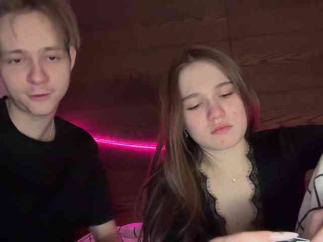 titsDestroy2007 webcam