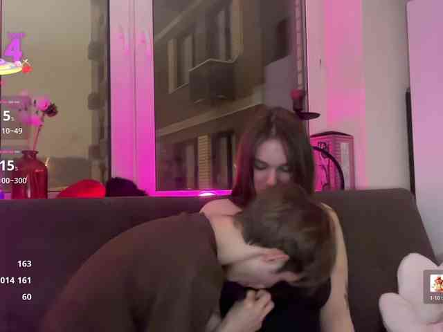 titsDestroy2007 webcam