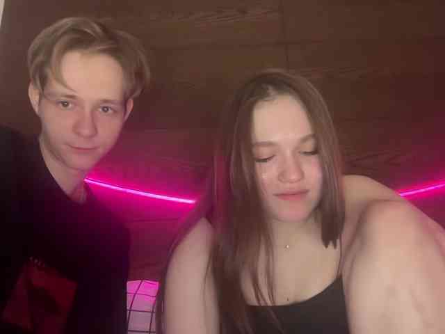 titsDestroy2007 webcam