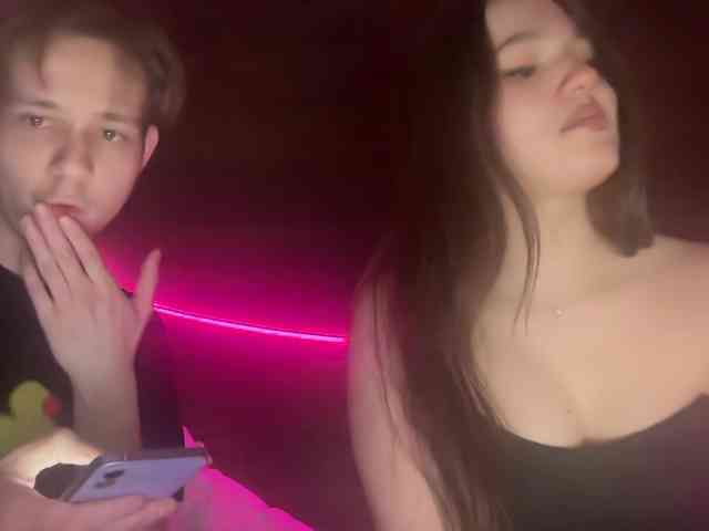 titsDestroy2007 webcam