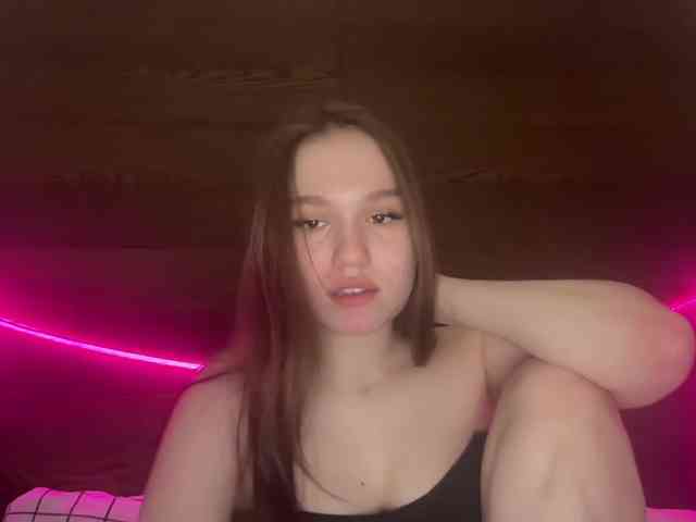 titsDestroy2007 webcam