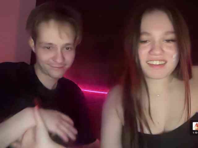 titsDestroy2007 webcam