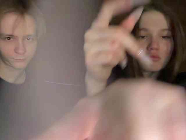 titsDestroy2007 webcam