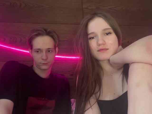 titsDestroy2007 webcam