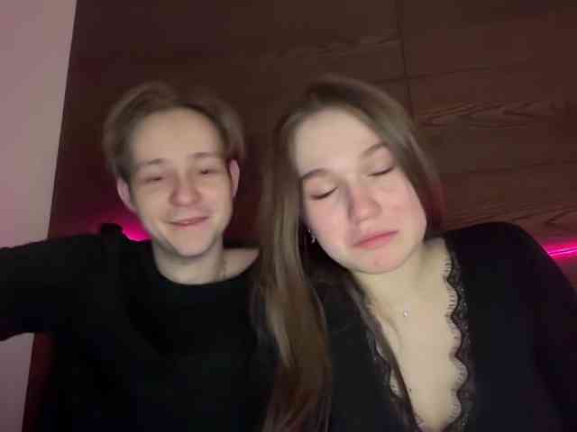 titsDestroy2007 webcam