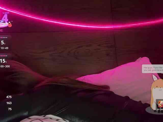 titsDestroy2007 webcam