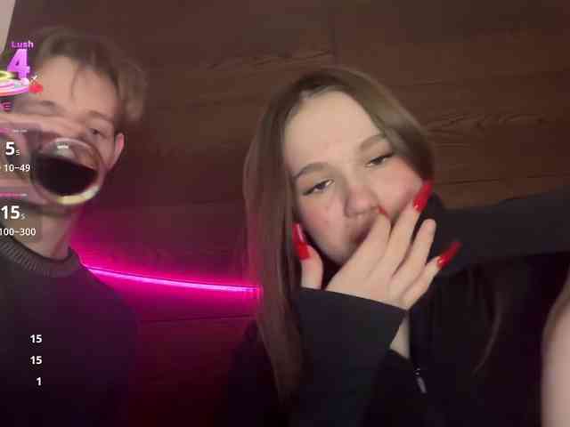 titsDestroy2007 webcam