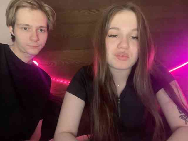 titsDestroy2007 Live Webcam on BongaCams