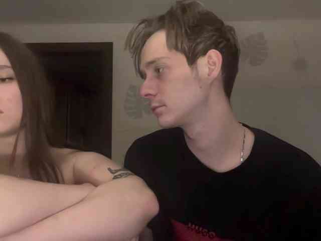 titsDestroy2007 webcam