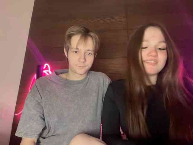 titsDestroy2007 webcam