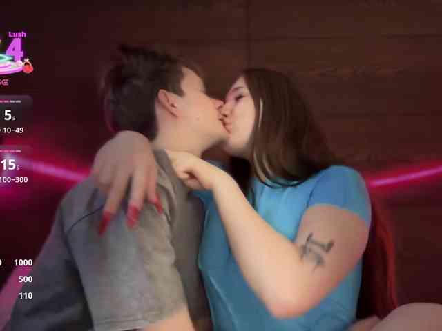 titsDestroy2007 webcam