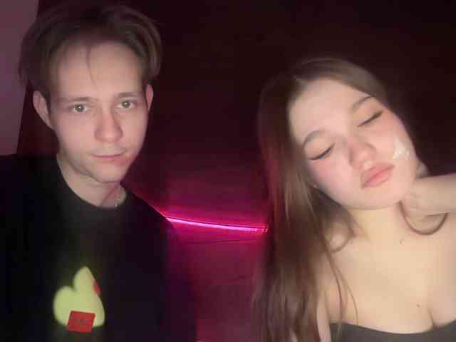 titsDestroy2007 webcam