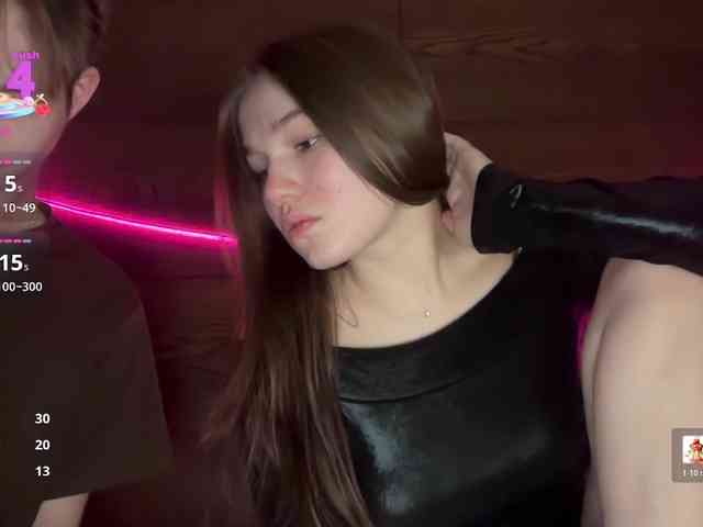 titsDestroy2007 webcam