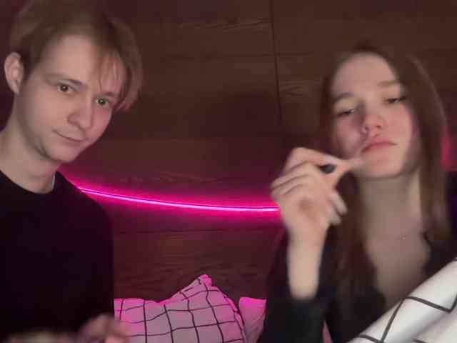 titsDestroy2007 webcam