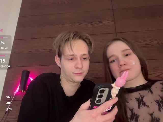 titsDestroy2007 webcam